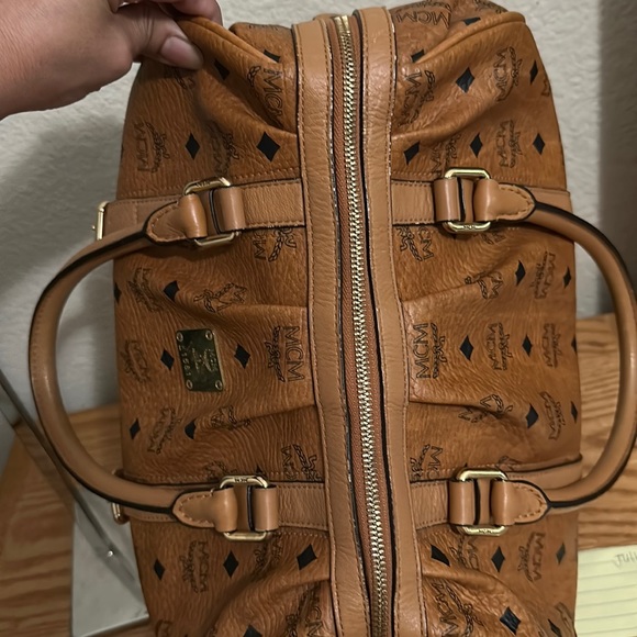 Authentic MCM boston hand bag - Picture 8 of 14